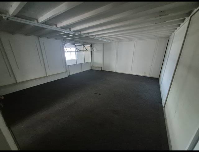 1,450M² WAREHOUSE FOR SALE IN DENVER
